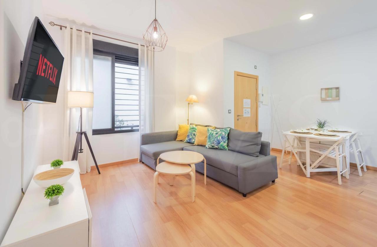 Relaxing Apartment With Community Pool & Parking- Center Málaga Exterior foto