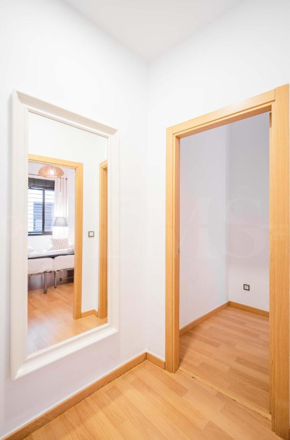 Relaxing Apartment With Community Pool & Parking- Center Málaga Exterior foto