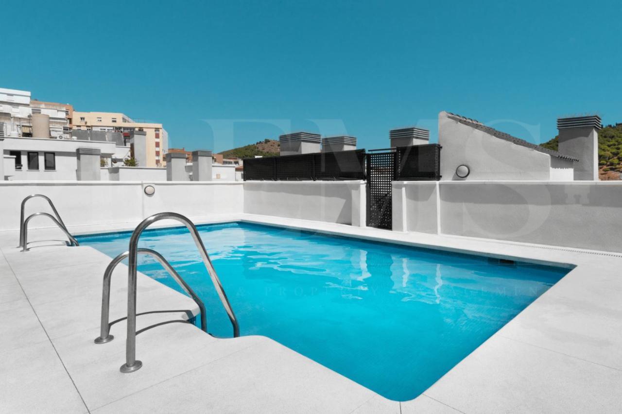 Relaxing Apartment With Community Pool & Parking- Center Málaga Exterior foto